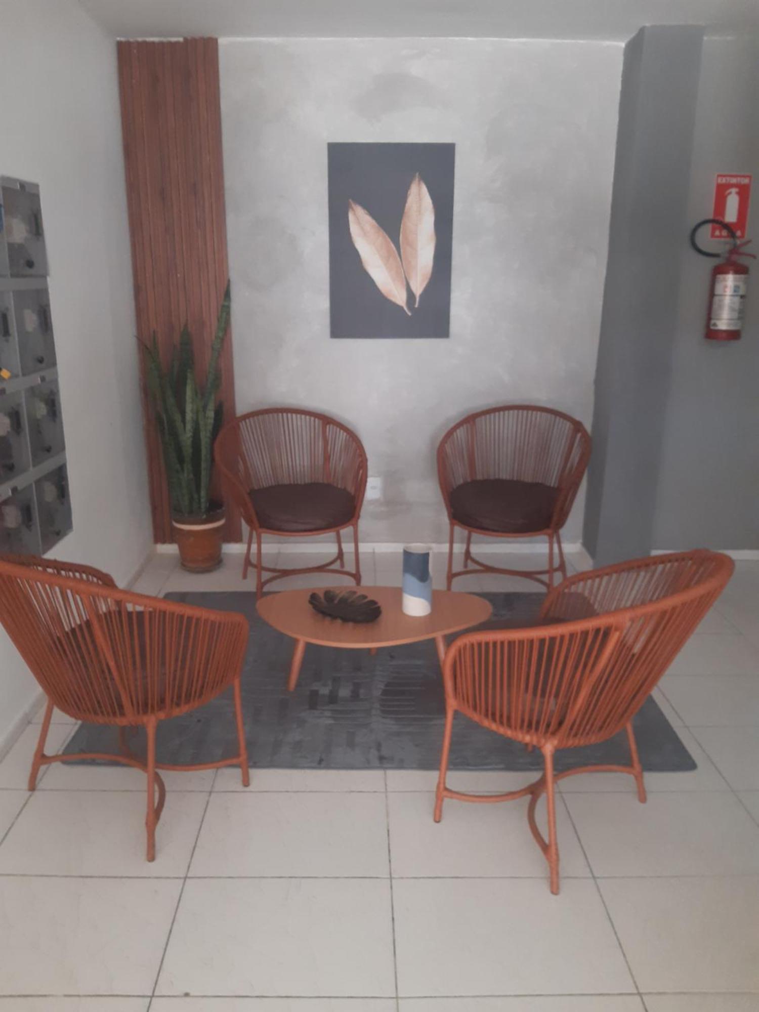 Apartment Inteiro A 100 Metros Da